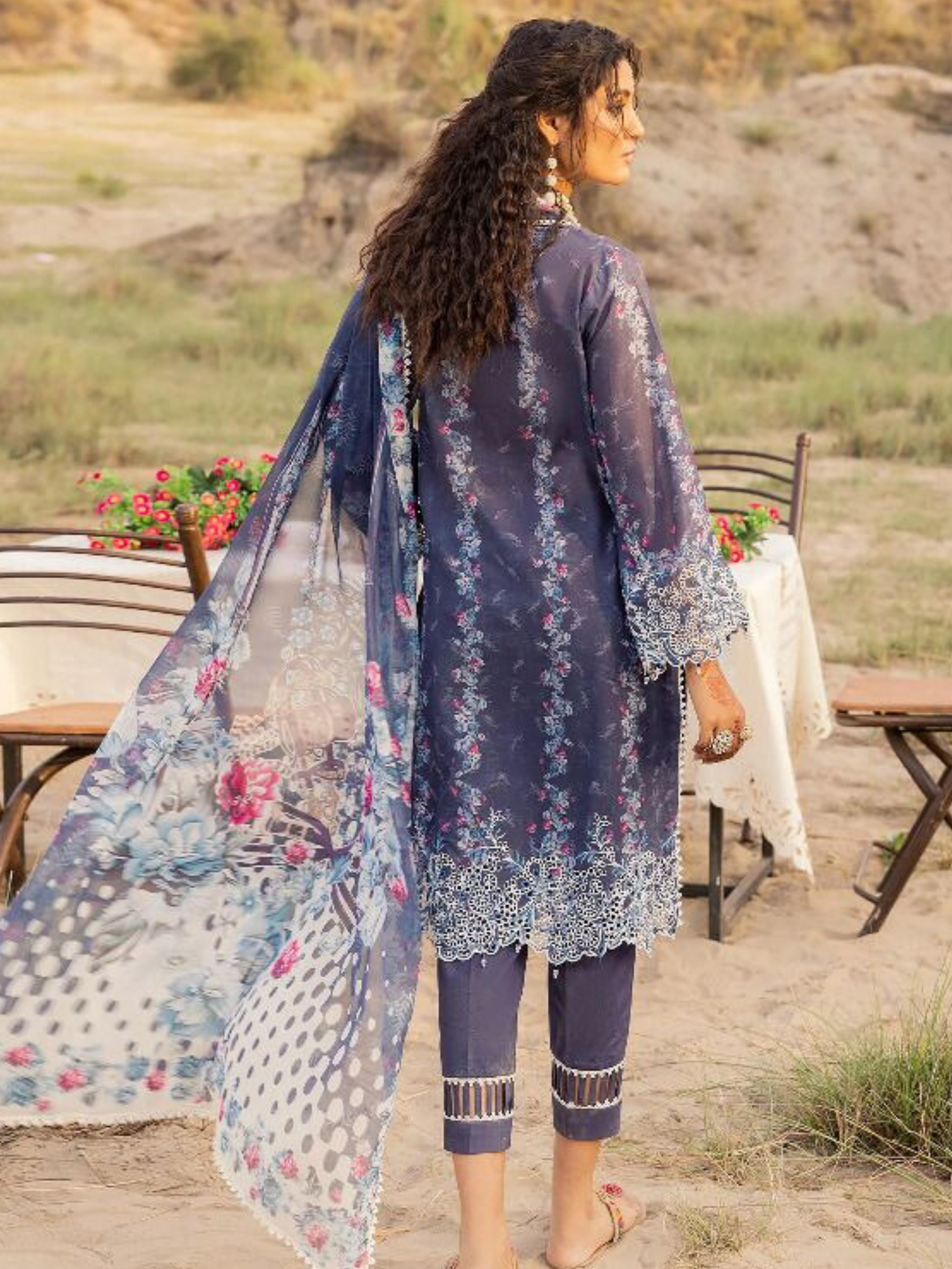 Sana Ash Salwar Kameez