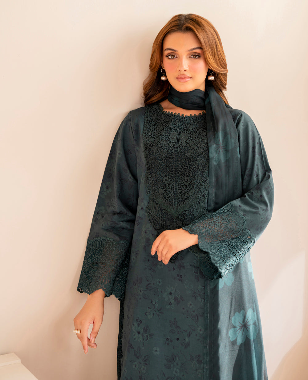 Dark Green Lawn Salwar Kameez