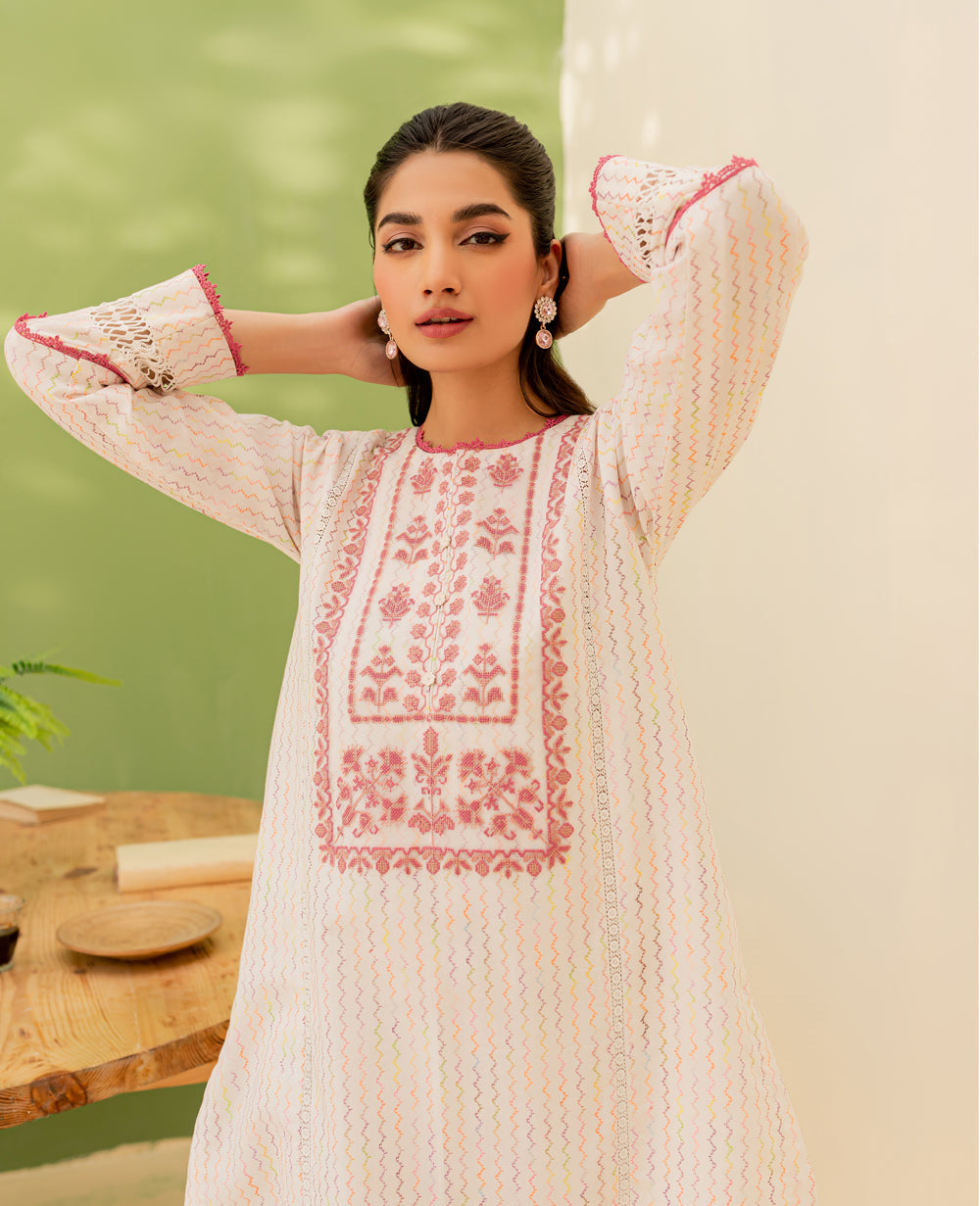 White Lawn 2 Piece Suit