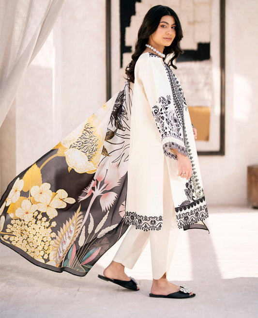 Black & White Lawn Salwar Kameez